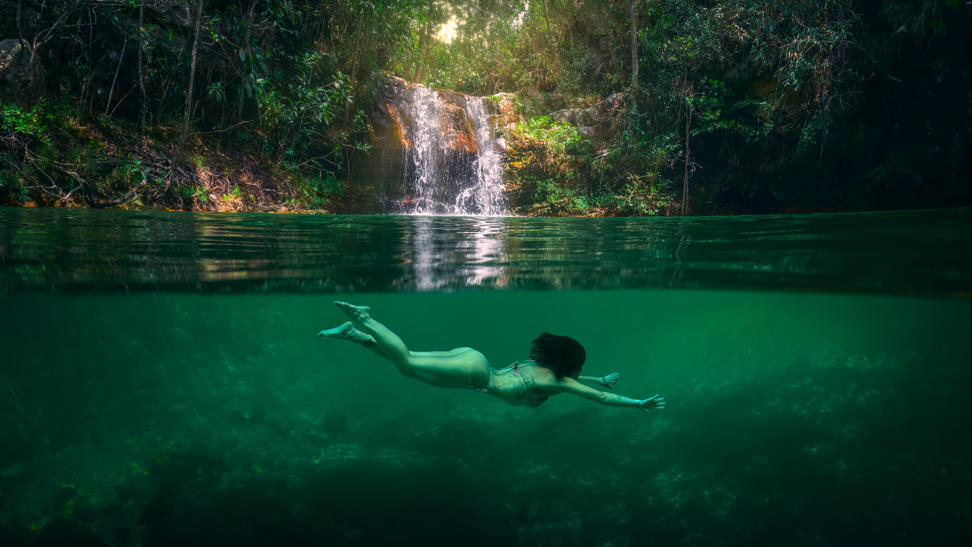 Cachoeira na Fazenda Iluminada